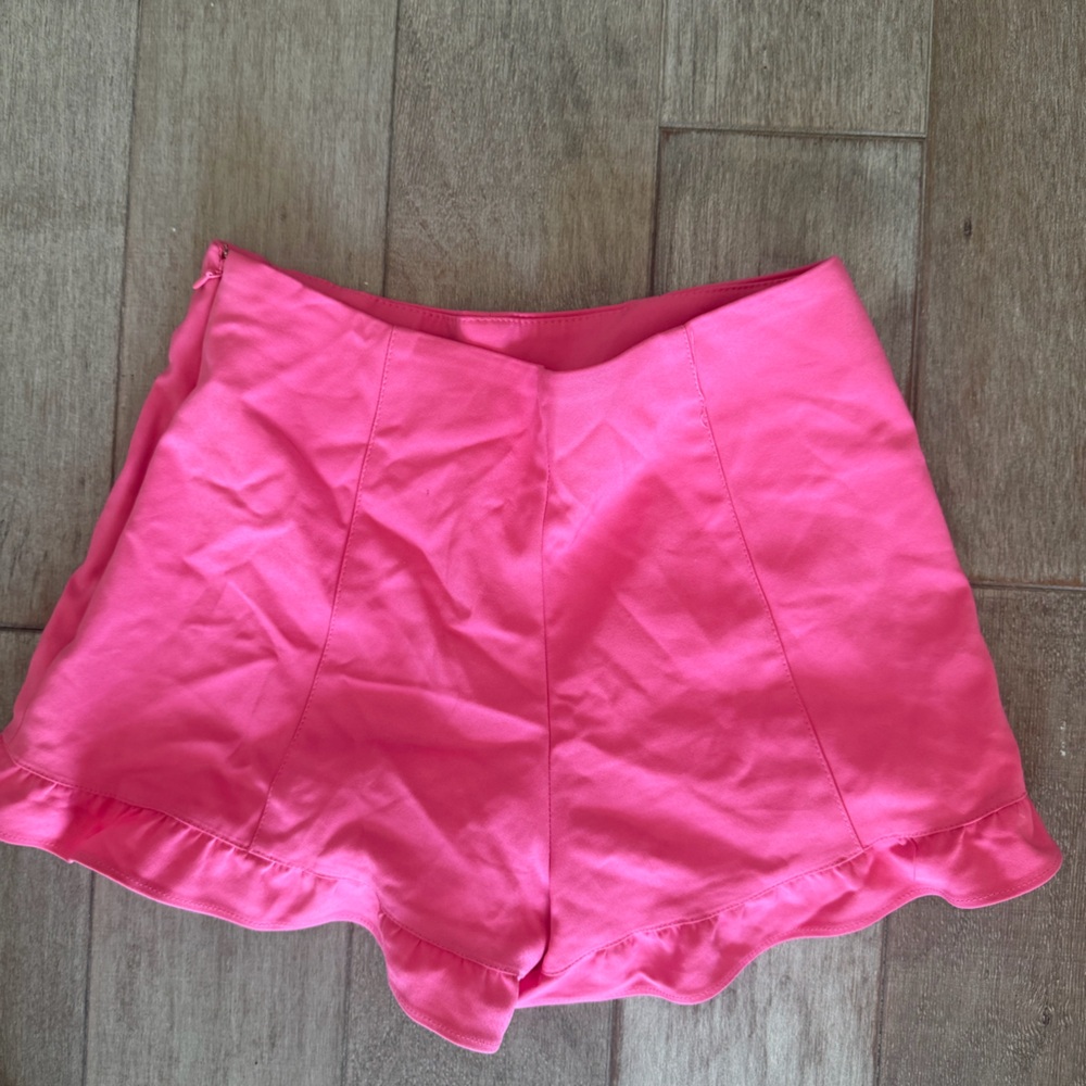 1. State Pink Ruffle Shorts - Picture 3 of 4